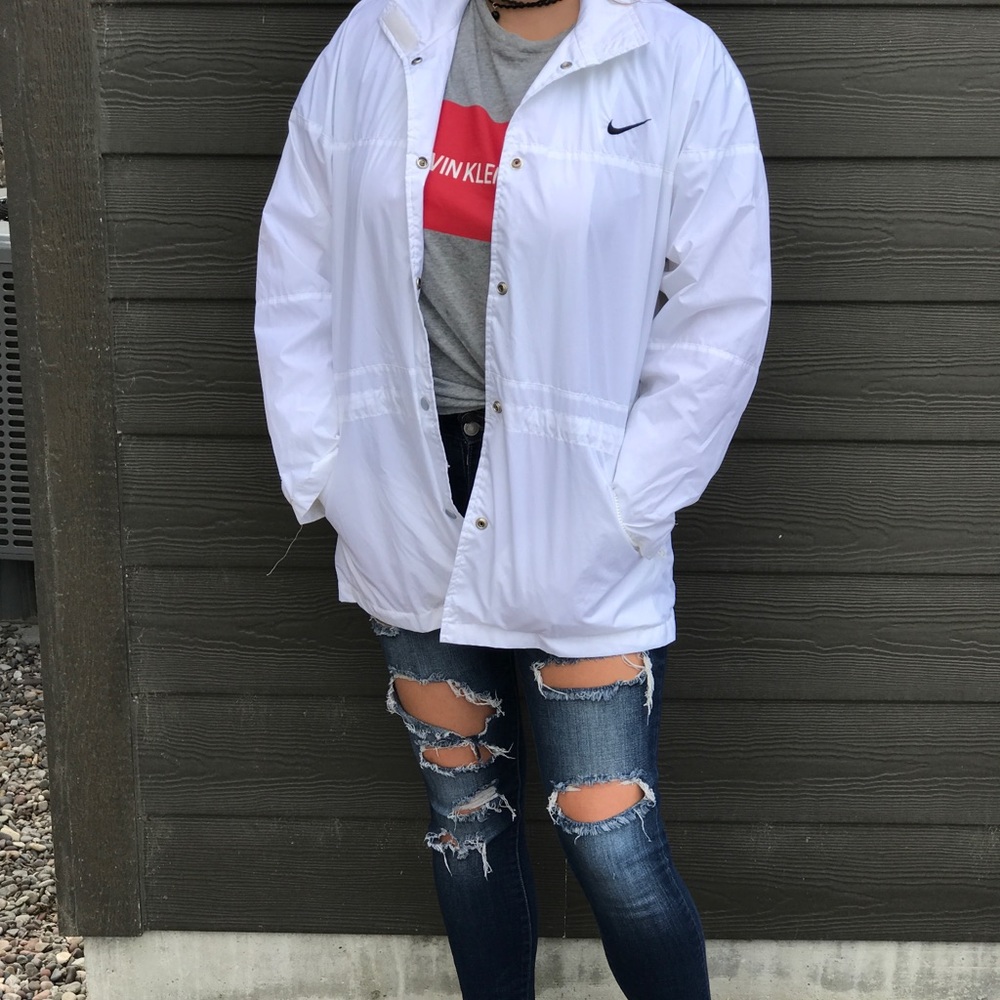 White Nike Windbreaker